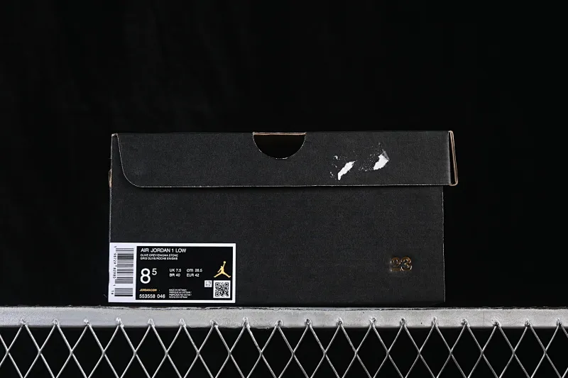 All categories Air Jordan Jordan series basketball shoes Air Jordan 1 Low Air Jordan 1 Low AJ1 Joe 1 white gray low-top retro cultural basketball shoes 553558-046